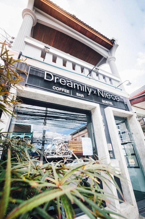 Niece Hostel Phuket - Sha Extra Plus Екстериор снимка