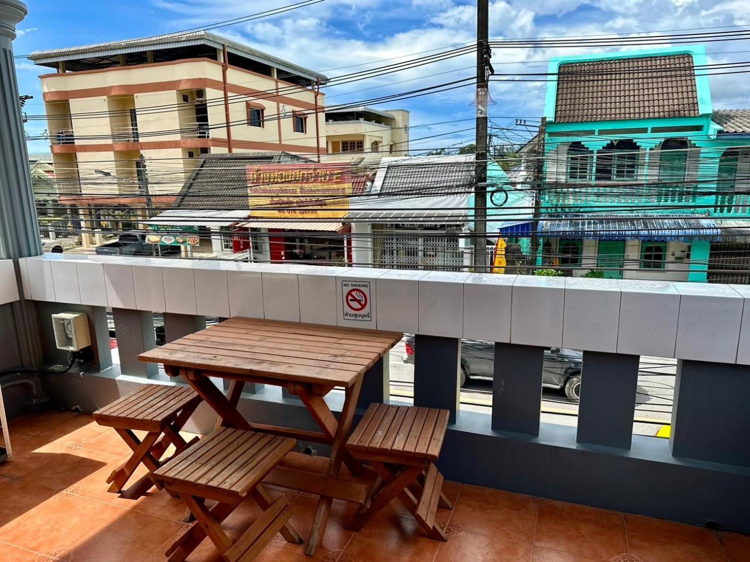 Niece Hostel Phuket - Sha Extra Plus Екстериор снимка